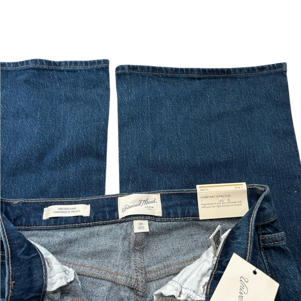 Universal Thread Women's Blue Jeans Size 0/R - Picture 2 of 6